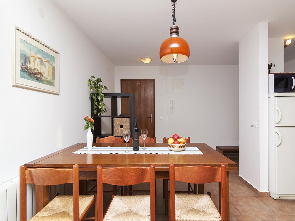 Apartments Ceja Near Sea Medulin Pokój zdjęcie