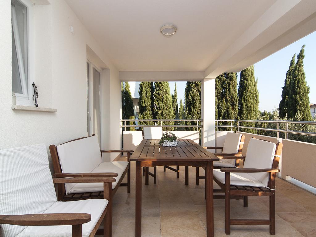 Apartments Ceja Near Sea Medulin Zewnętrze zdjęcie