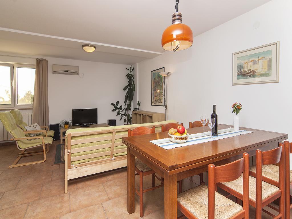Apartments Ceja Near Sea Medulin Zewnętrze zdjęcie
