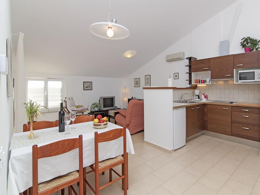 Apartments Ceja Near Sea Medulin Pokój zdjęcie