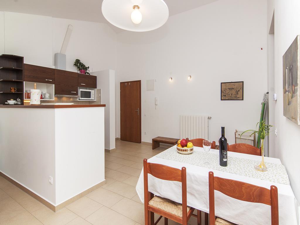 Apartments Ceja Near Sea Medulin Pokój zdjęcie