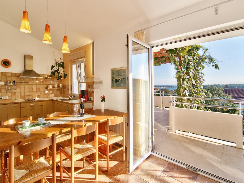 Apartments Ceja Near Sea Medulin Pokój zdjęcie